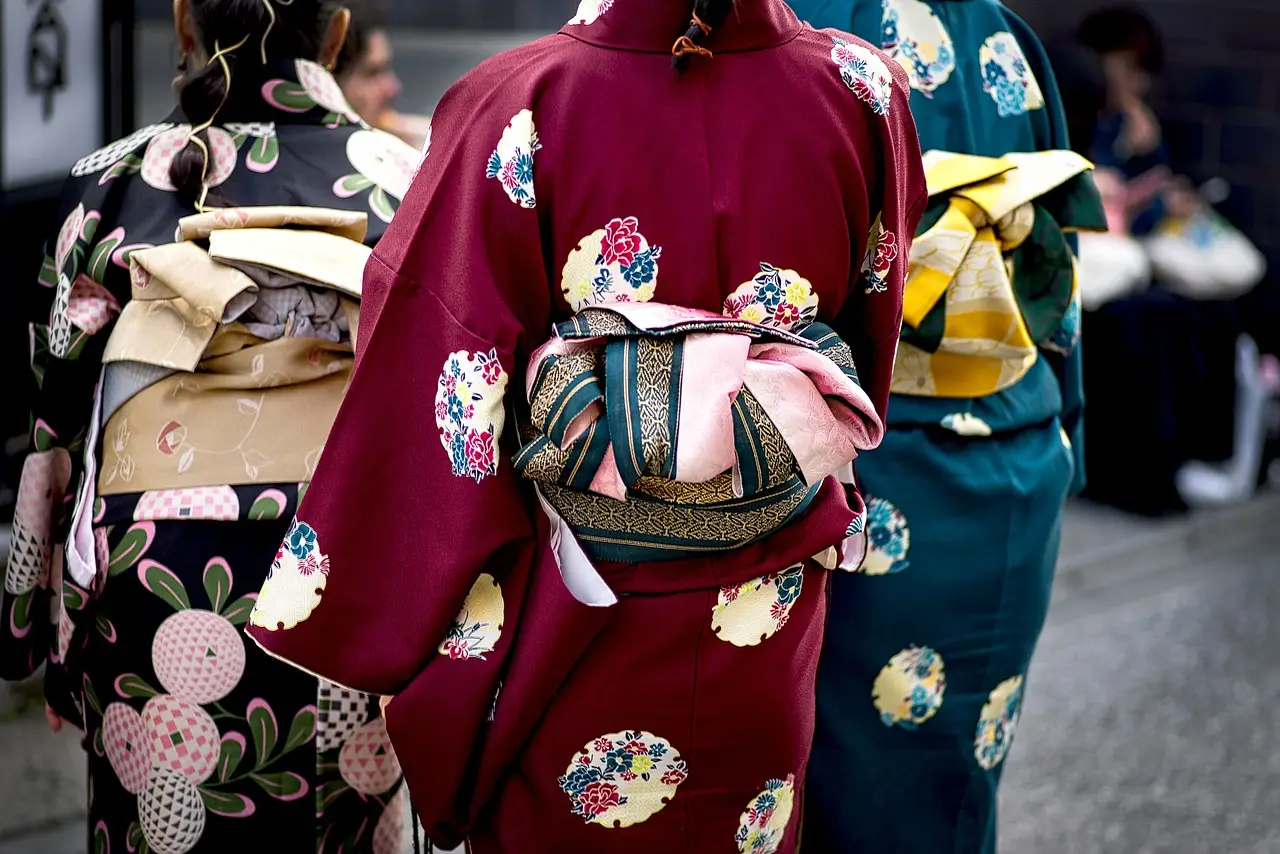 Yudu County of China's Jiangxi promotes development of textile, garment industry - Xinhua